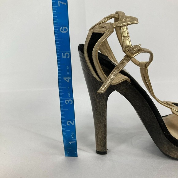 Jimmy Choo‎ Sandals Womens Sz 7.5 Black Gold Leather Strap Stiletto Heel Italy - Picture 9 of 10